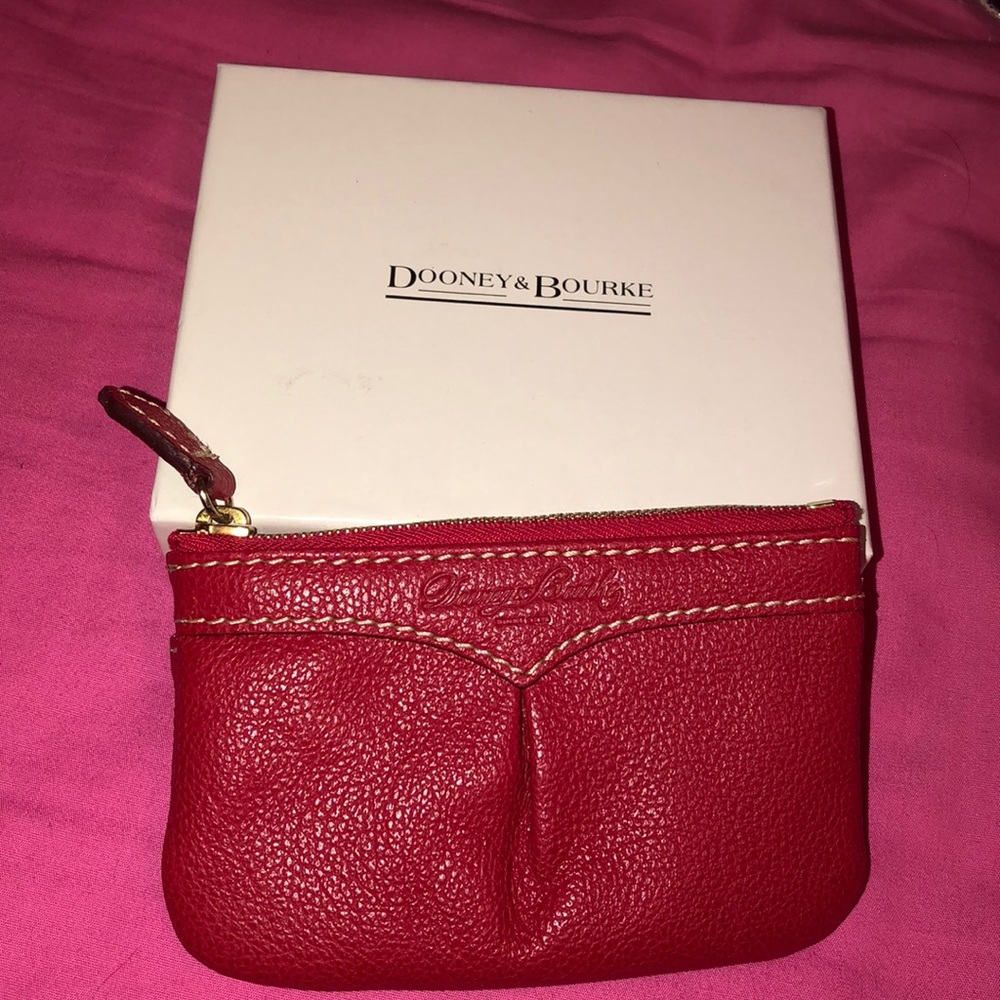 Dooney & Bourke wallet